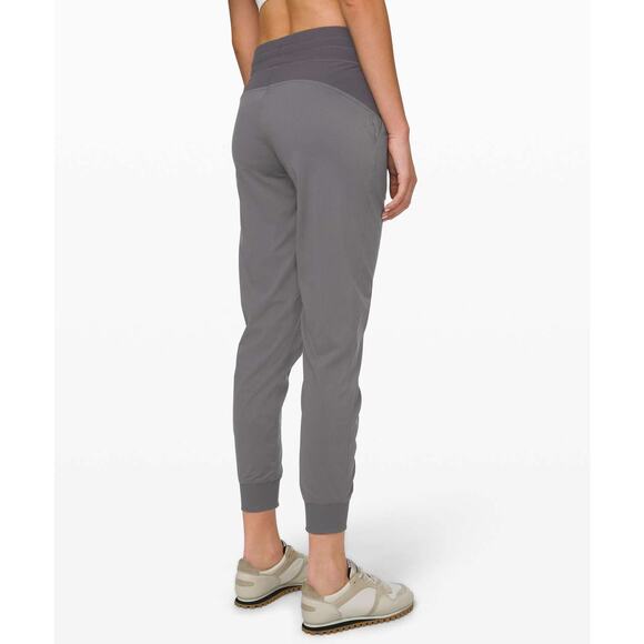 LULULEMON Dance Studio Jogger Titanium Gray Sz 10 {Y43} - Picture 3 of 8